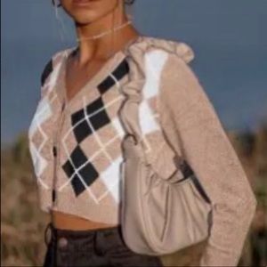 Button up v neck crop cardigan